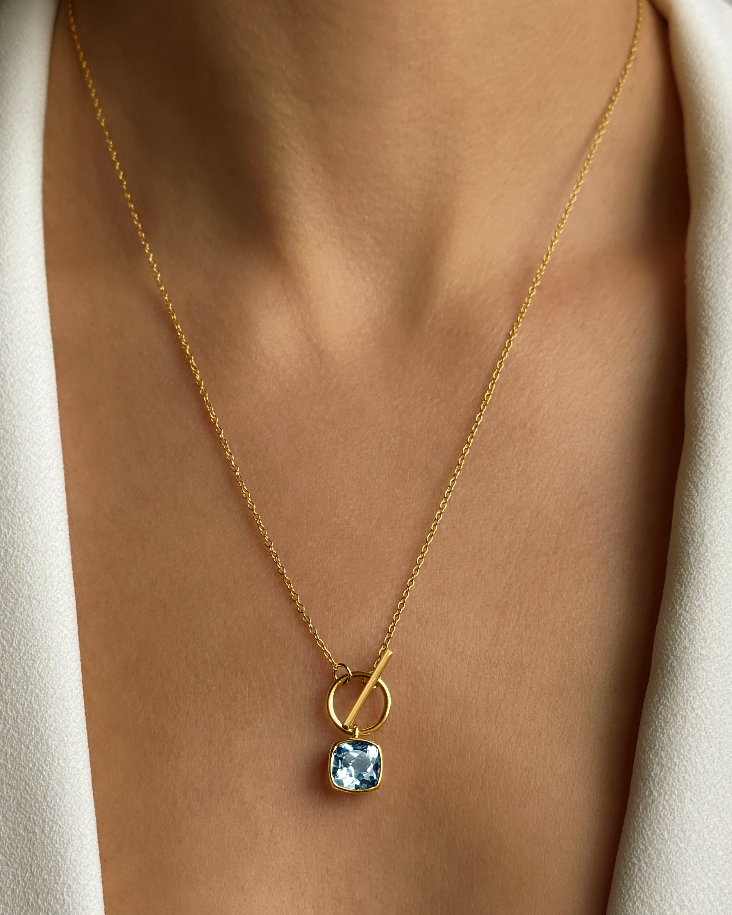 Collier Manhattan