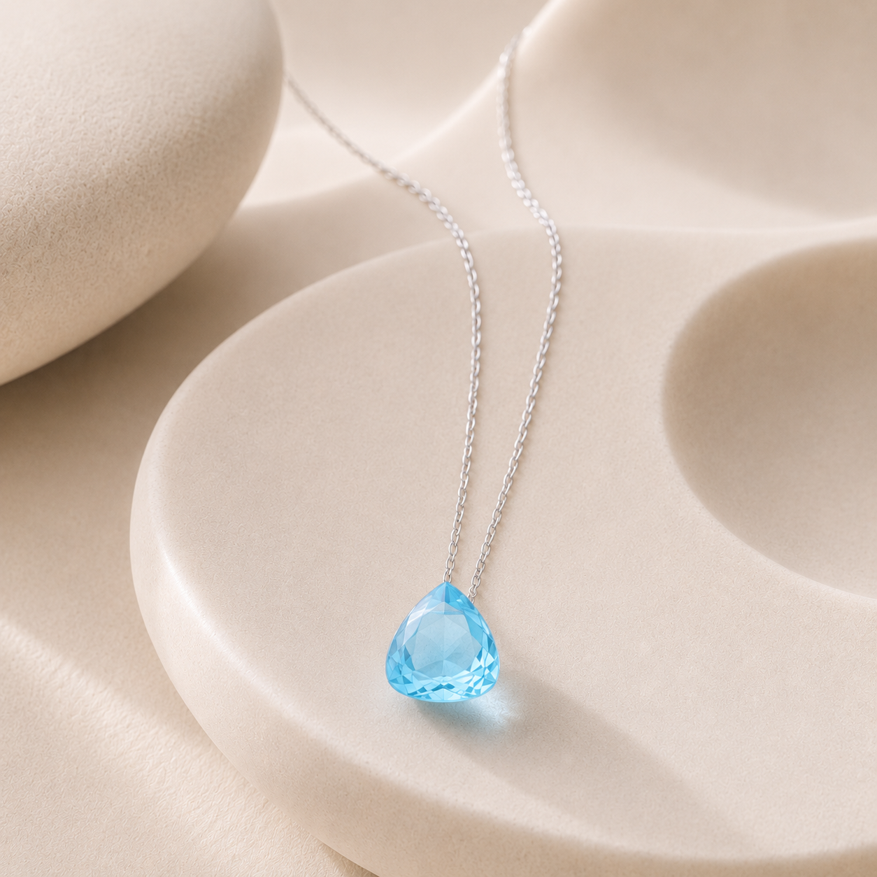 Collier Manhattan