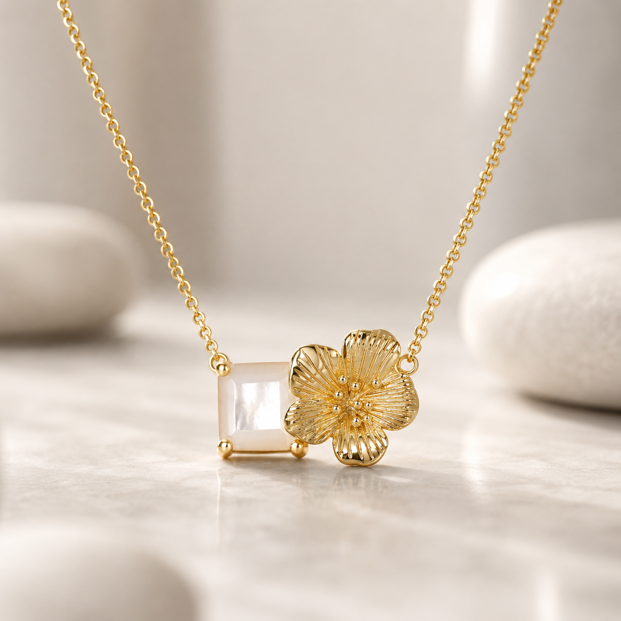 Collier Manhattan