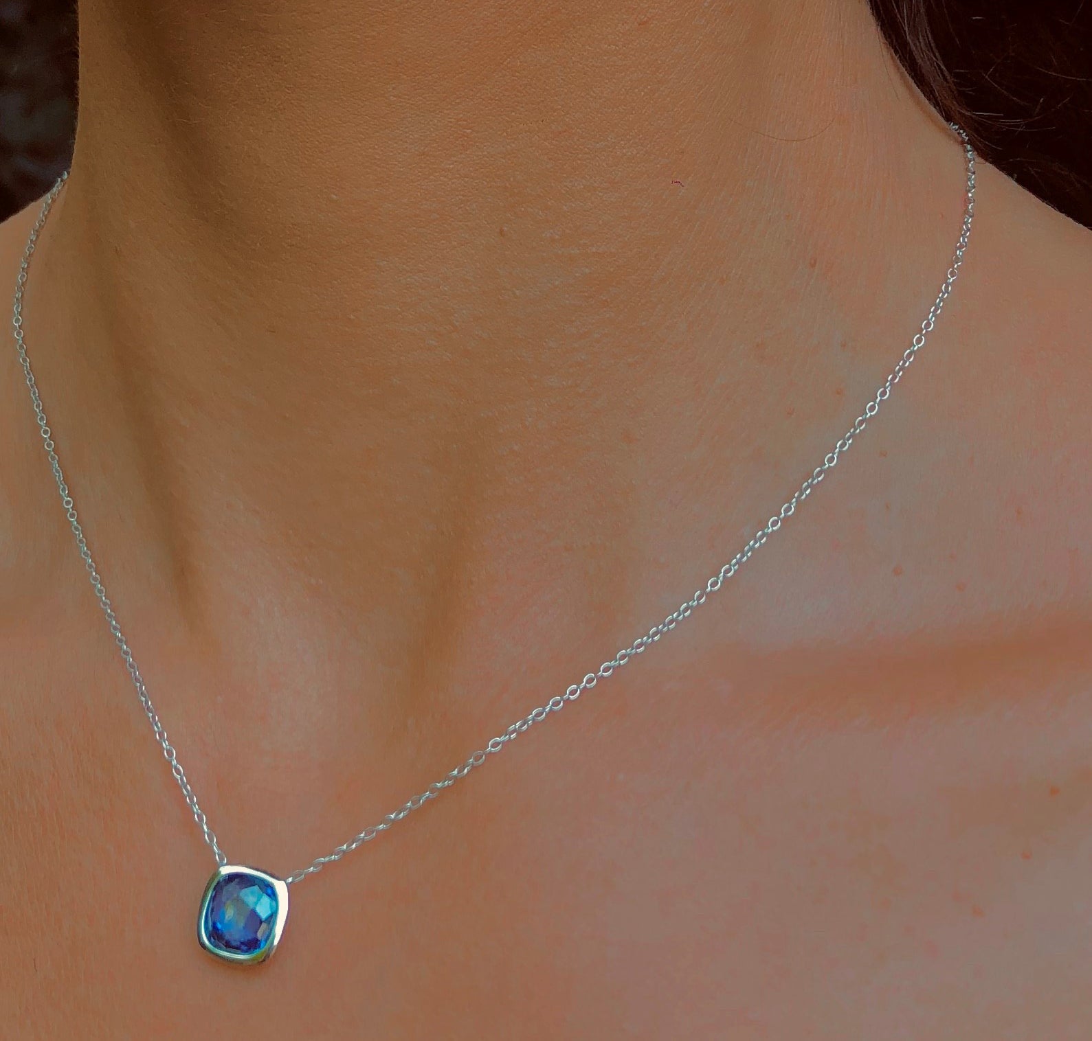 Collier Manhattan