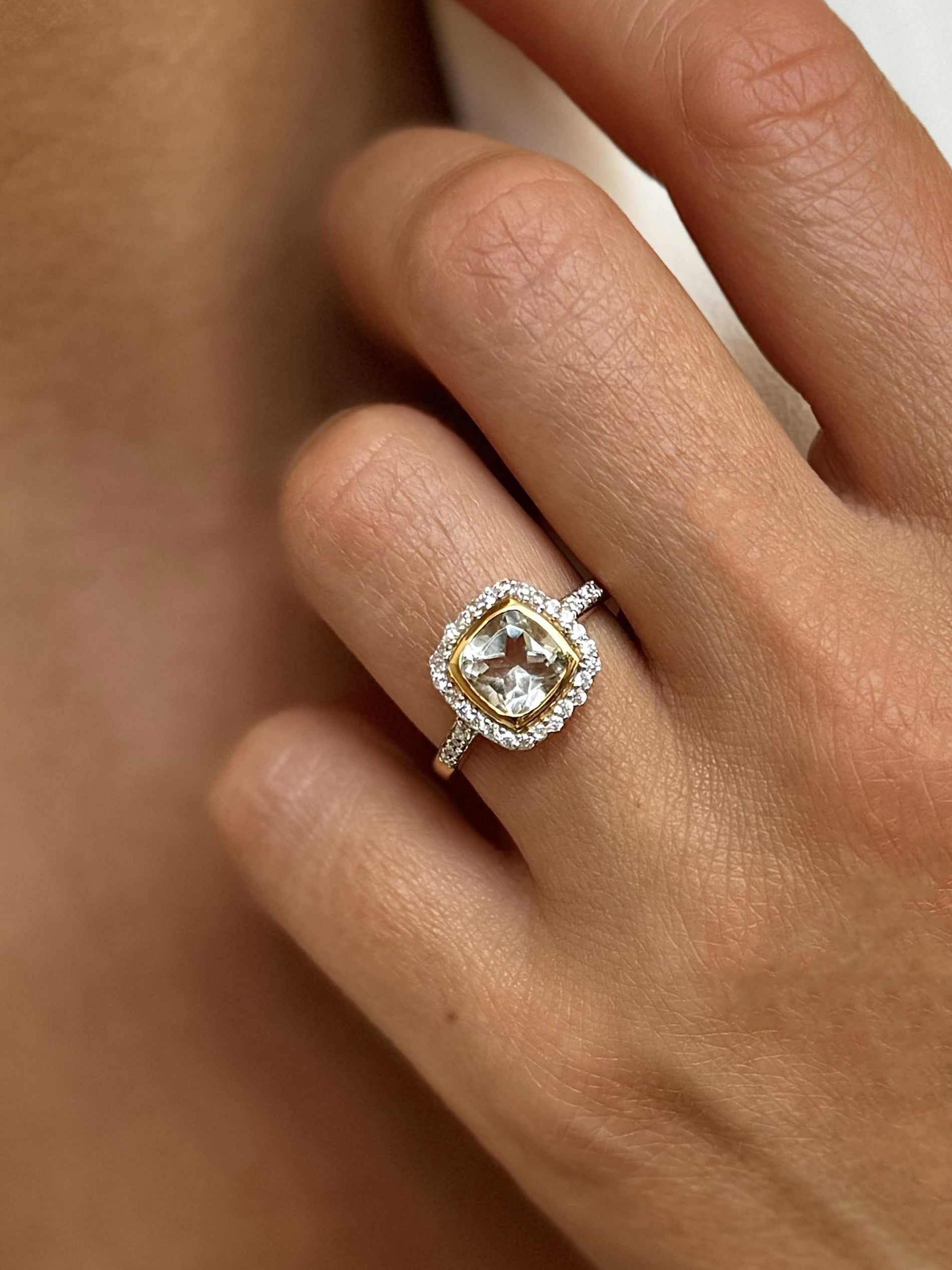 Manhattan ring